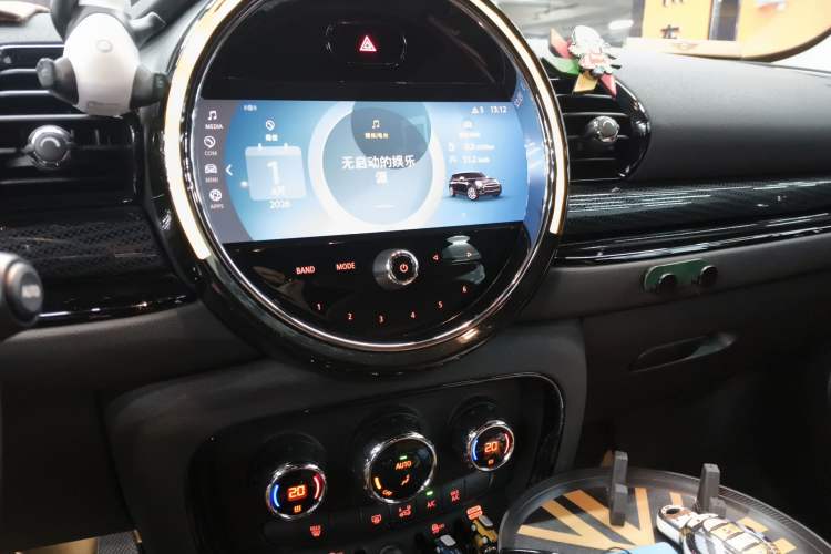 Used MINI Clubman 2022 Facelift 1.5T COOPER Connoisseur Audio And AC Panel