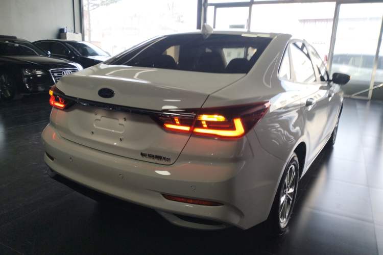 Used Ford Escort 2021 1.5L Automatic Gold Edition Rear Right 45 Deg