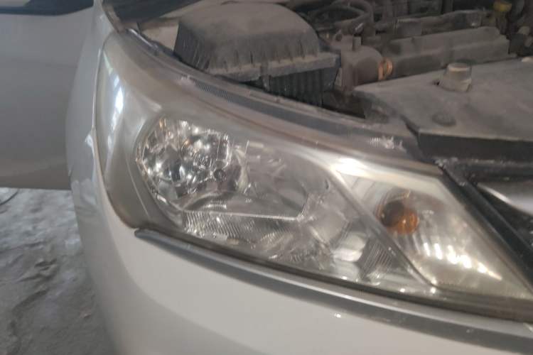 Used Baojun 310 2016 1.2L manual Comfort trim level