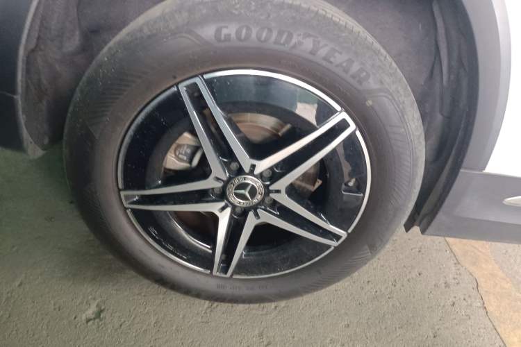 Used Mercedes-Benz EQA 2022 EQA 300 4MATIC Launch Edition
