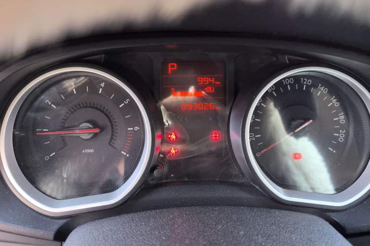 Used Citroen C3-XR 2018 1.6L Automatic Fashion Model Odometer Close Up