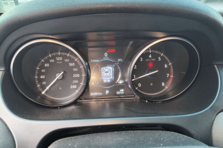 Used Land Rover Discovery Sport 2017 2.0T PURE Instrument Cluster