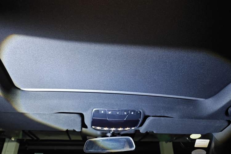 Used Mercedes-Benz S-Class 