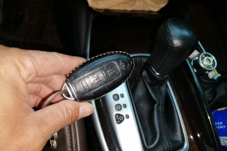 Used Infiniti QX60 2014 2.5 S/C Hybrid Two-Wheel Drive Excellence Edition
