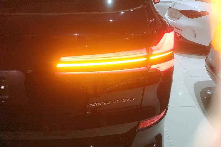 Used BMW X5 2025 Model, xDrive 40Li M Sport Night Package
