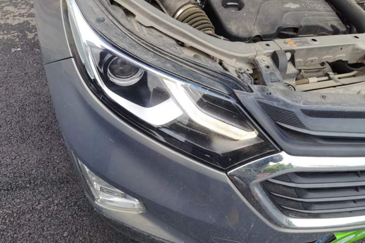 Used Chevrolet Equinox 2019 535T Automatic Chijie Edition China VI Right Front Headlight