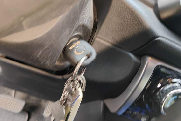 Used Toyota YARiS L Zhi Xuan 2020 X-Trail X 1.5L CVT Luxury Edition
