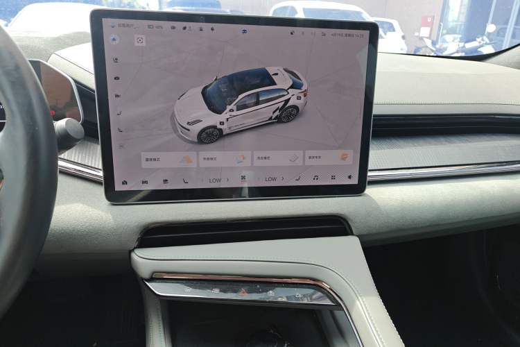 Used Zeekr 001 2023 WE Edition 100 kWh