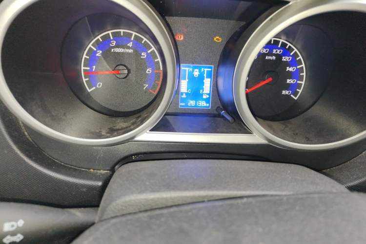 Used CHANGAN KAICHENG Ounuo S 2014 1.3L Happiness Model Odometer Close Up