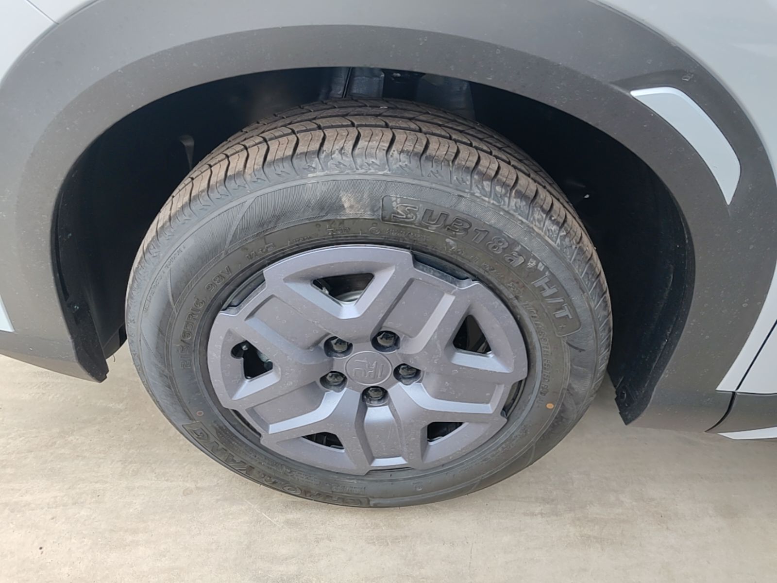 BYD Yuan UP 2025 Intelligent Driving Version 401 KM Dynamic Edition — снимка 10