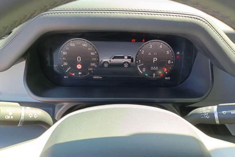 Used Land Rover Defender 2023 110 3.0T P400 75th Anniversary Legend Edition