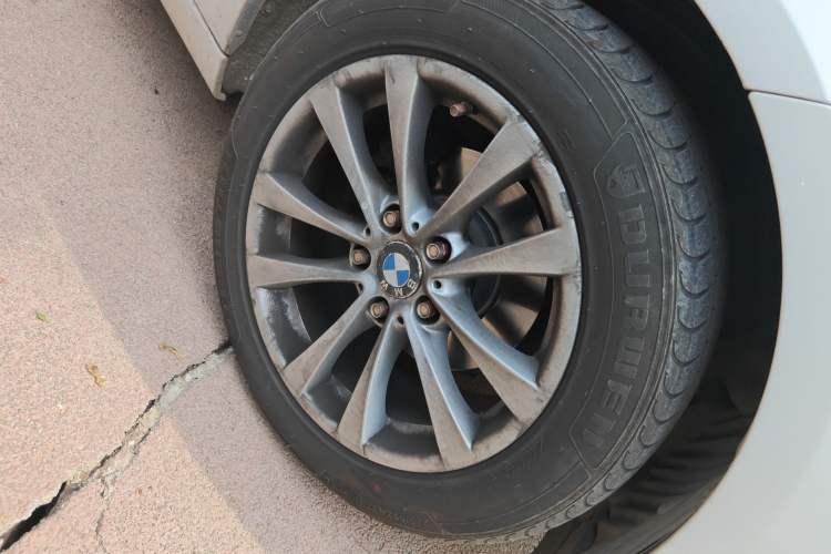 Used BMW 3 Series GT 2013 320i Leading Model