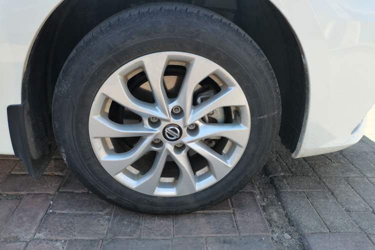 Used Nissan Sylphy 2022 Classic 1.6XE CVT Comfort Edition Right Front Wheel Hub