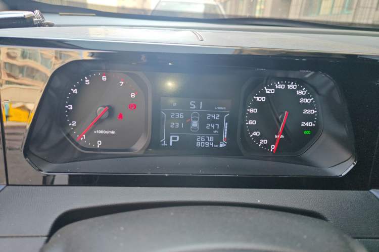 Used GAC Trumpchi GS3 2023 Yingsu 270T Jingqu Edition Instrument Cluster
