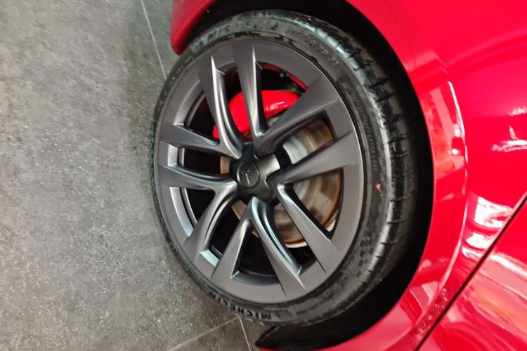 Used Tesla Model S 2023 Three-Motor All-Wheel-Drive Plaid Version
