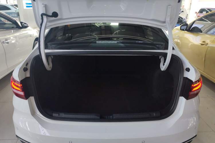 Used Volkswagen Lavida 2023 280TSI DSG Full-Comfort Edition
