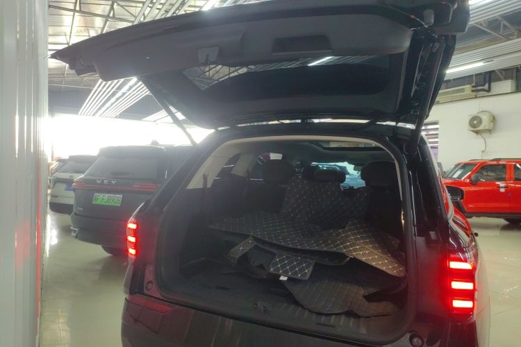 Used Ford Edge 2025 Ford Explorer L 2.0T EcoBoost Two-Wheel Drive 7-Seater Fashion Edition