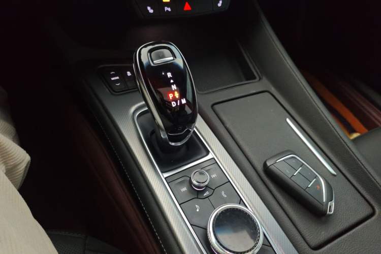 Used Cadillac CT5 2021 Revised 28T Luxury Version Gear Lever