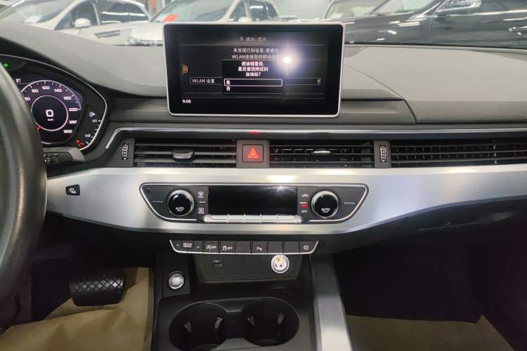 Used Audi A4L 2018 30th Anniversary Edition 40 TFSI Fashion Model