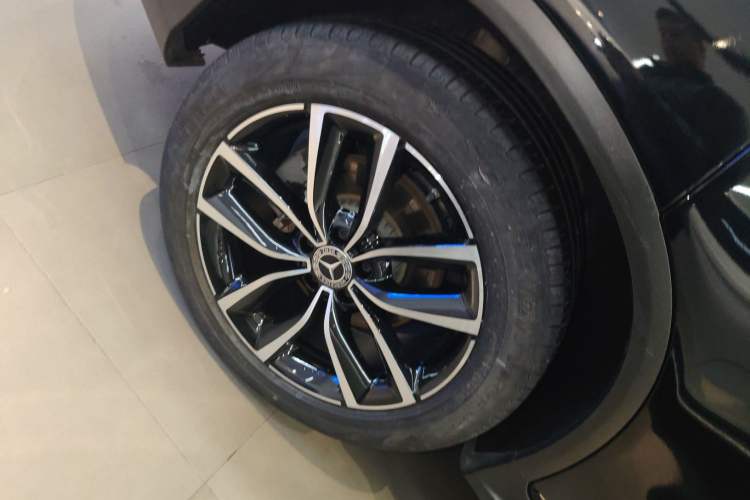 Used Mercedes-Benz GLC 2021 GLC 300 L 4MATIC Dynamic Model
