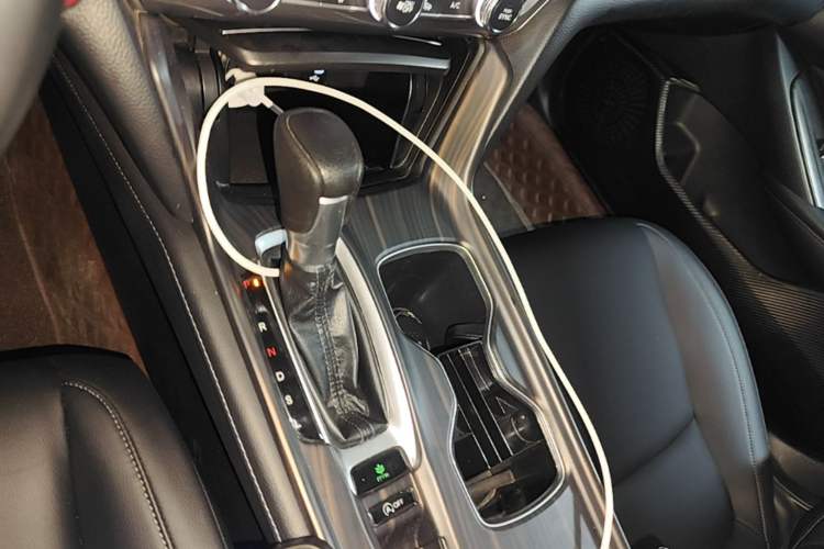 Used Honda Accord 2018 260TURBO Luxury Edition China VI Gear Lever