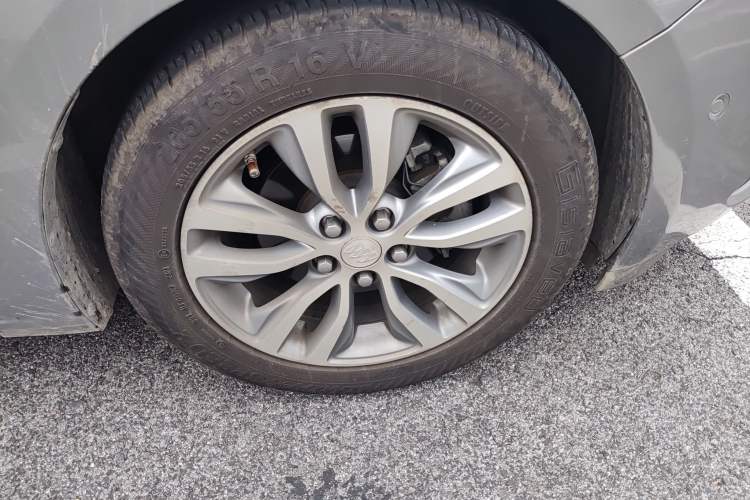 Used Buick GT 2018 18T Automatic Flagship Model