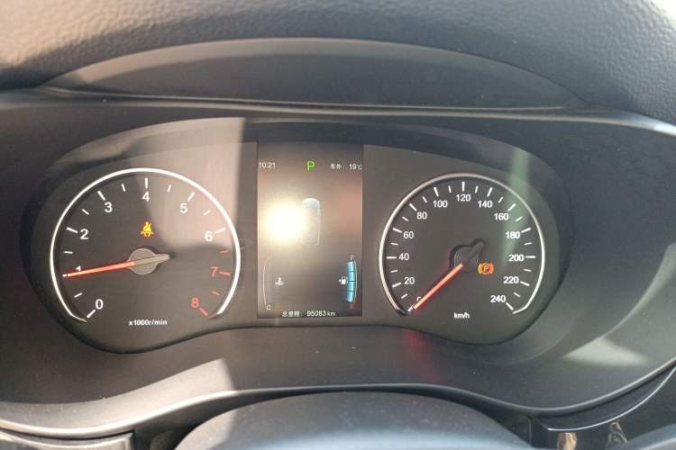 Used BYD Song MAX 2019 1.5T Automatic Smart Connect ZhiLian RuiDong 6 Seats China VI Standard