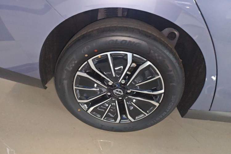 Used Nissan N6 2026 Model 180 Max