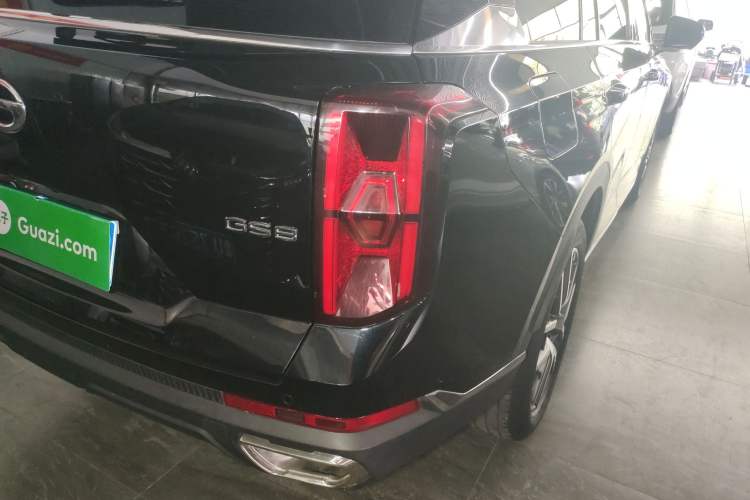 Used GAC Trumpchi GS8 2022 Linghang Series 2.0 TGDI Two-Wheel-Drive Luxury Smart Connectivity Version (7 Seats)