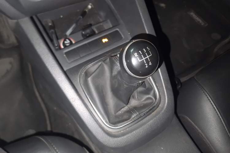 Used Volkswagen Sagitar 2014 Revised Version 1.4TSI Manual Luxury Edition