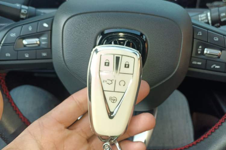 Used CHANGAN UNI-T 2020 1.5T Flagship Version Vehicle Key