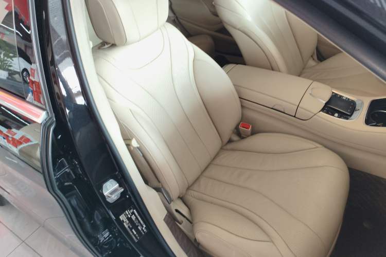 Used Mercedes-Benz S-Class 2019 S 320 L Right Front Seat