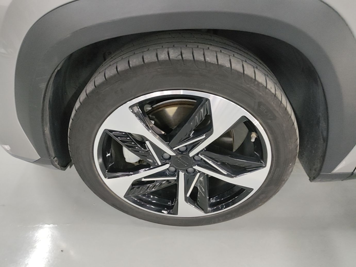 Geely Galaxy L7 2023 1.5T 115 km Starship — снимка 10