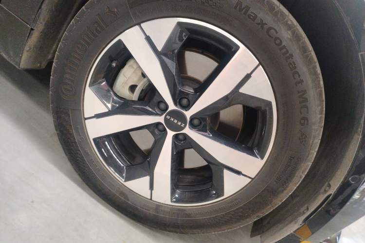 Used Zeekr 001 2022 Long-Range Dual-Motor WE Edition
