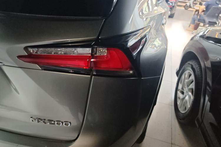 Used Lexus NX 2015 200 All-Wheel Drive Fēngshàng Edition Right Rear Taillight