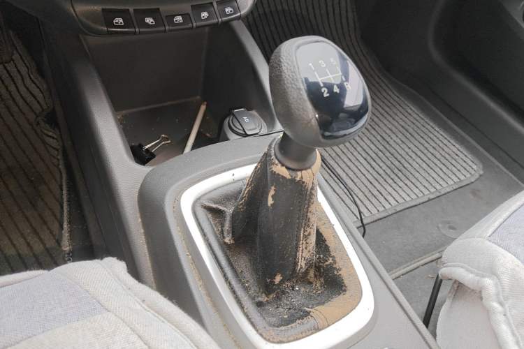 Used Chevrolet Sail 2015 Sail 3 1.5L Manual with Ideal Sunroof Edition