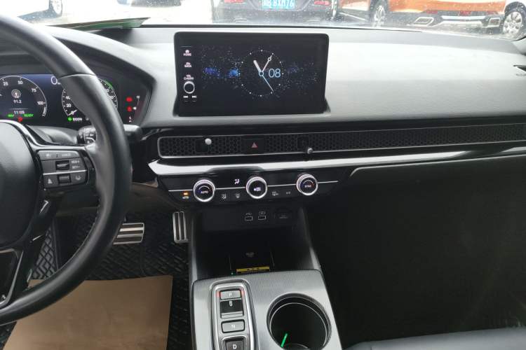 Used Honda Civic 2023 HATCHBACK 2.0L eHEV Extreme Control Edition Audio And AC Panel