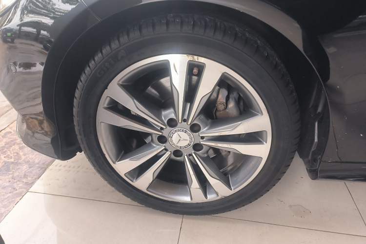 Used Mercedes-Benz E-Class 2015 E 200 L Sport Edition