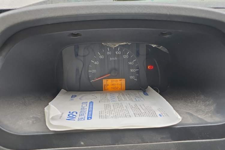 Used Wuling Zhiguang 2010 1.0L New Version Practical Short-Body L2Y
