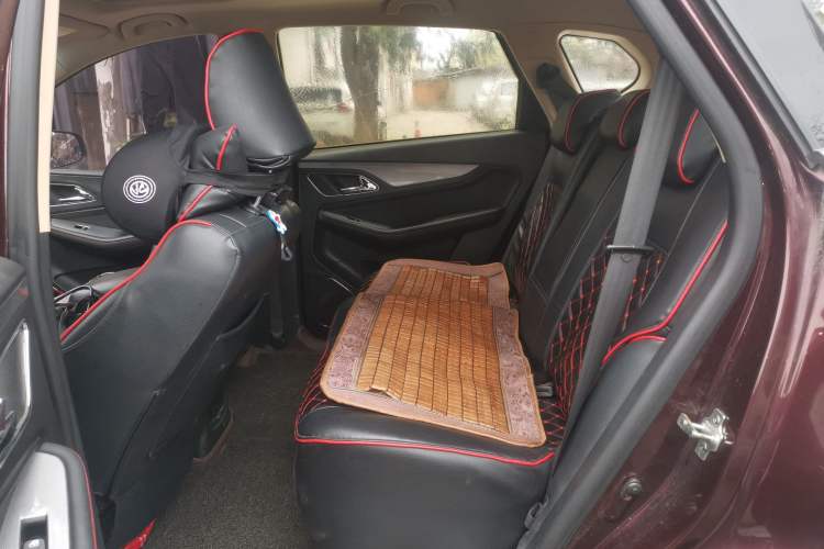 Used Baojun 560 2016 1.8L iAMT Luxury Model