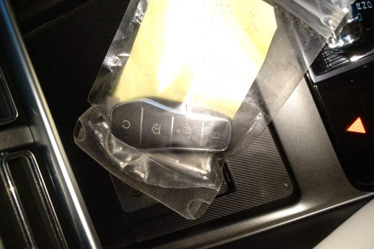 Used BYD Song PLUS New Energy 2025 EV Intelligent Driving Version 520km Premium Model
