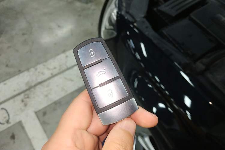 Used Volkswagen Magotan 2015 2.0 TSI Prestige Model Interior 1