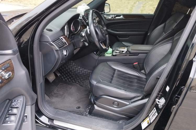 Used Mercedes-Benz GLS 
