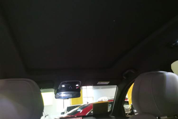 Used Chery Fengyun T8 2025 1.5T 130km Deluxe Version 5 Seats Headliner