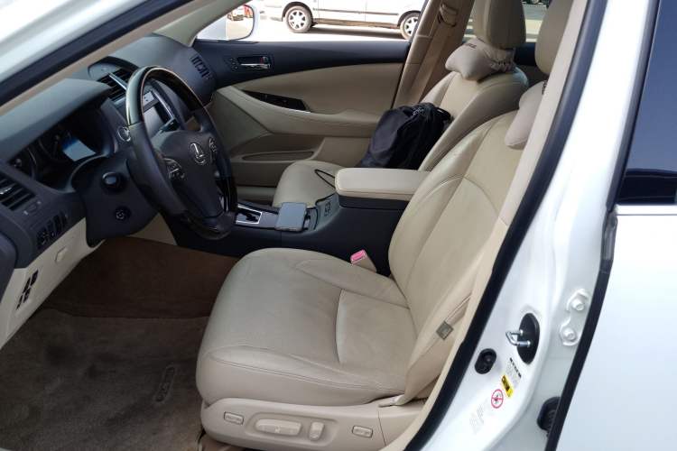 Used Lexus ES 2010 240 Luxury Edition Left Front Seat