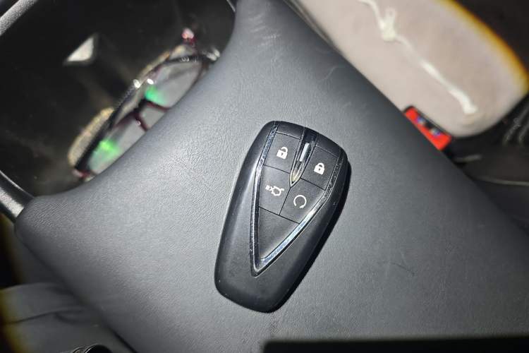 Used Changan Eado DD 2023 Blue Whale NE 1.5T GDI DCT Navigation Model
