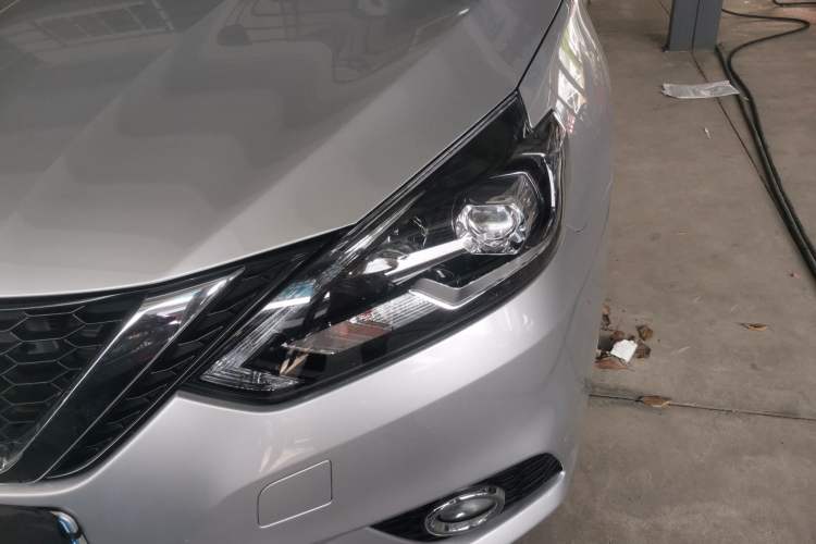 Used Nissan Sylphy 2019 1.6XV CVT Smart Connect Luxury Edition China VI Standard Left Front Headlight