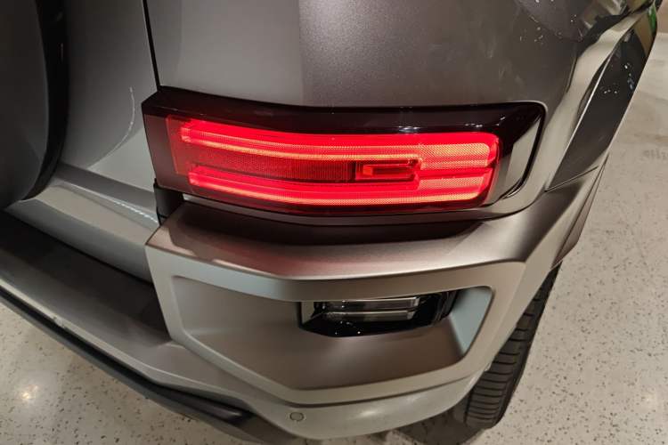 Used Tank 700 New Energy 2024 Hi4-T Extreme Edition Right Rear Taillight