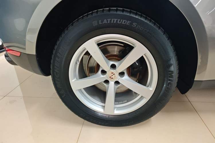 Used Porsche Macan 2018 Macan 2.0T