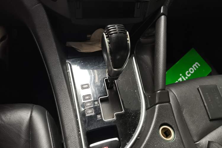 Used Dongfeng Aeolus AX7 2015 2.0L Automatic Zhiyi Trim
